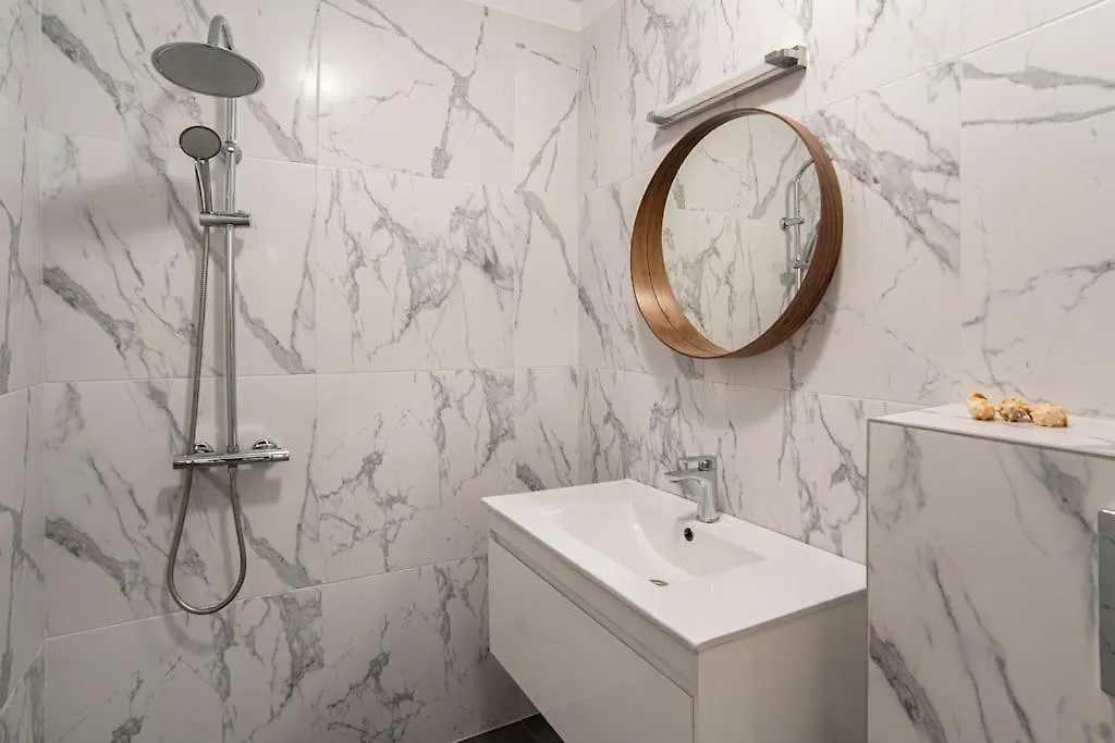 Designed Apartment In Central Sofia With Parking